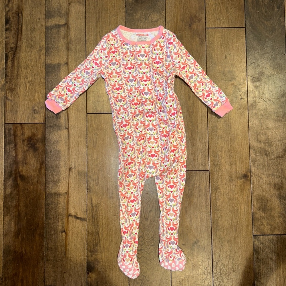 Magnetic Me footies